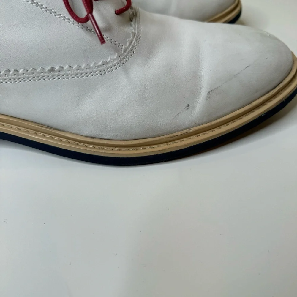 Cole Haan Oxford’s off white suede with red lace size 13